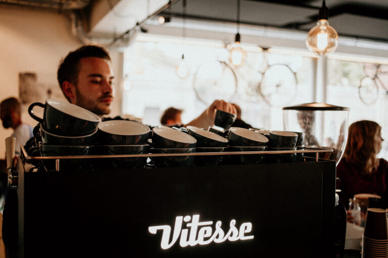 NewPlacesToBe_Vitesse_bar-coffee_Antwerpen-4