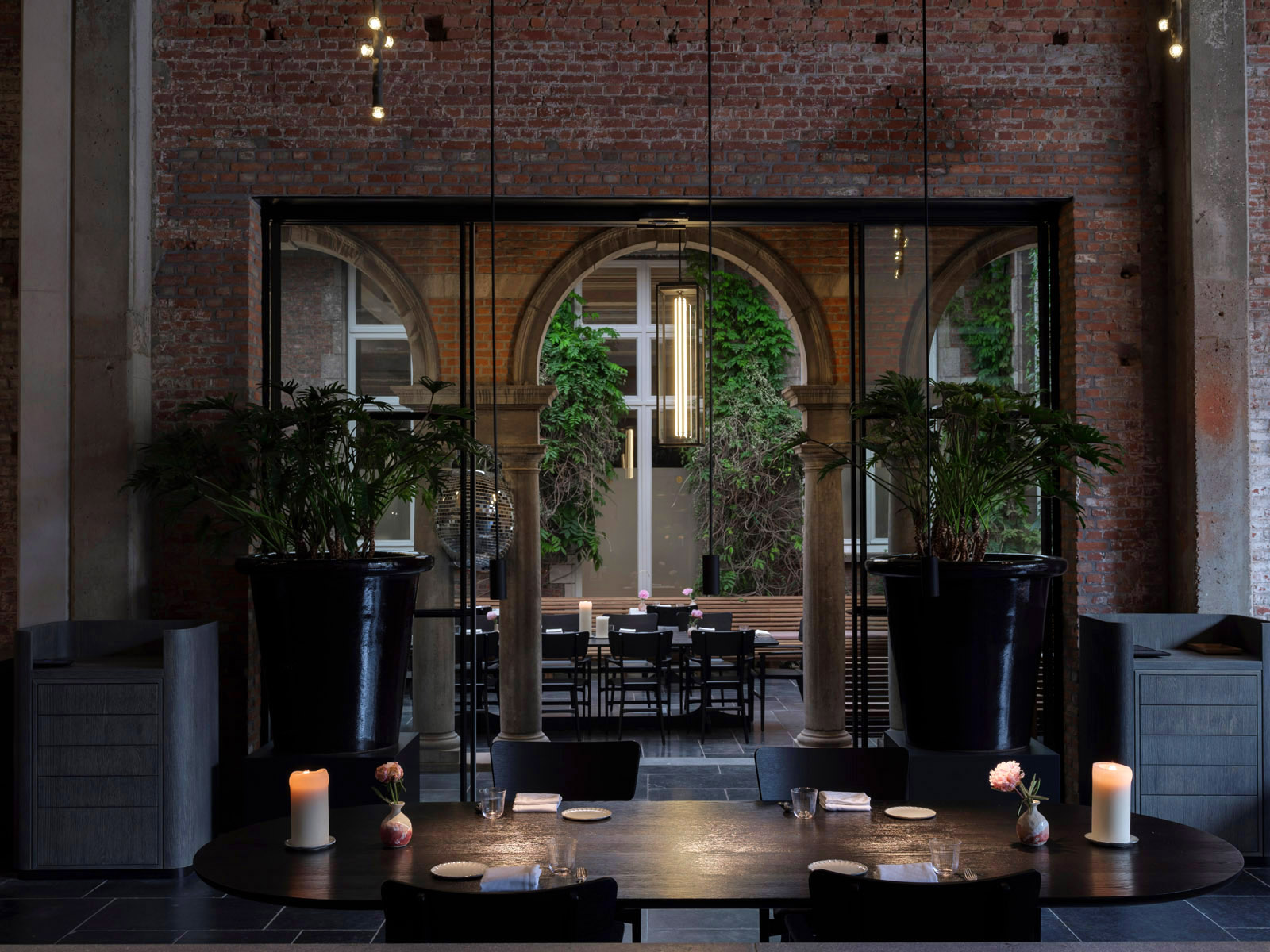 NewPlacesToBe_Le-Pristine_restaurant_Antwerpen_02