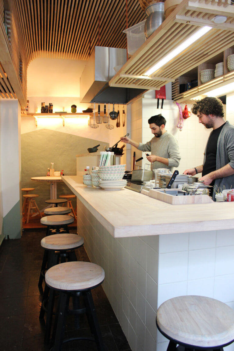 Newplacestobe-ramen-gent-3